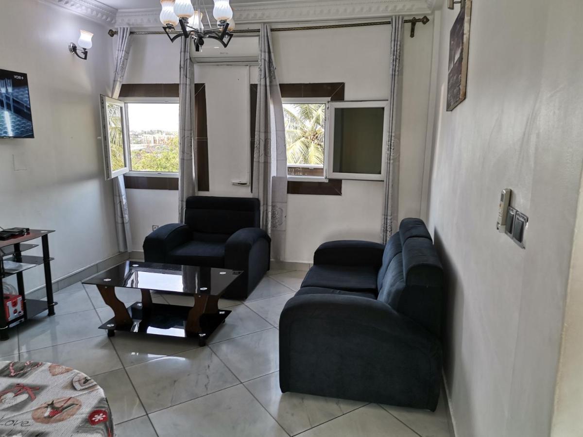 Residence Hoteliere Mb-202 C Douala Eksteriør billede