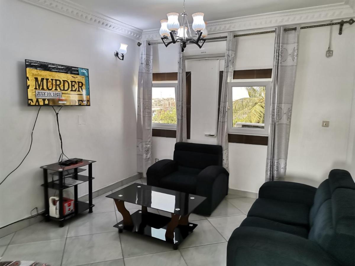 Residence Hoteliere Mb-202 C Douala Eksteriør billede