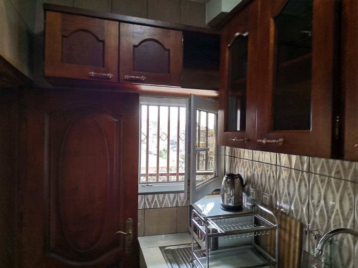 Residence Hoteliere Mb-202 C Douala Eksteriør billede