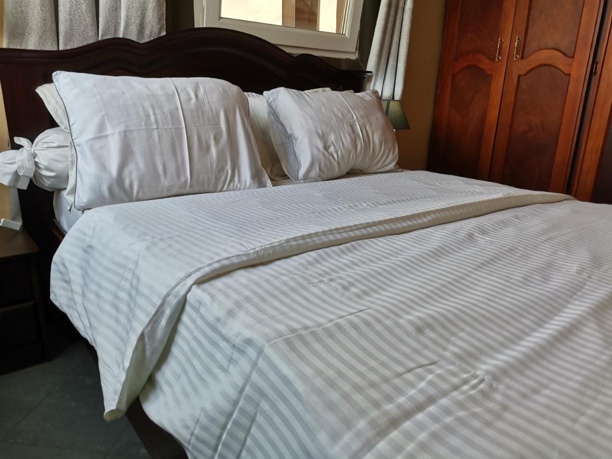 Residence Hoteliere Mb-202 C Douala Eksteriør billede