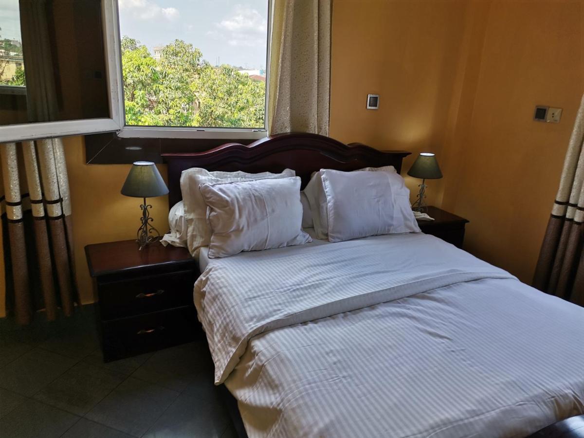Residence Hoteliere Mb-202 C Douala Eksteriør billede